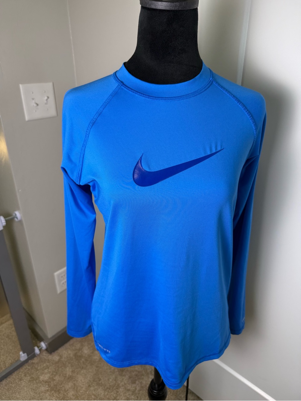 Nike Swim Dri-Fit UPF 40+ Blue Swim Rash Guard Shirt Top Long Sleeve Womens M - Picture 1 of 7